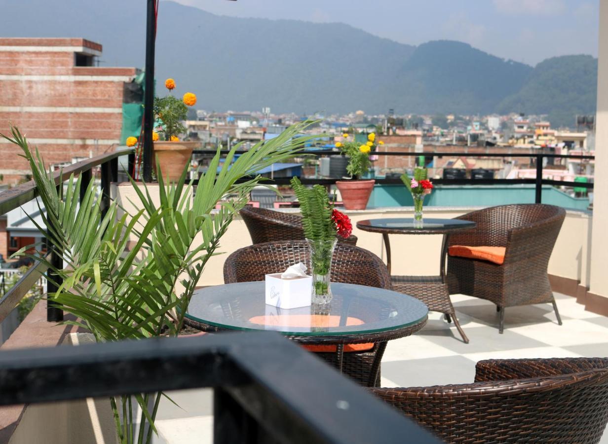 Hotel Family Ties Pvt. Ltd. Katmandu Kültér fotó
