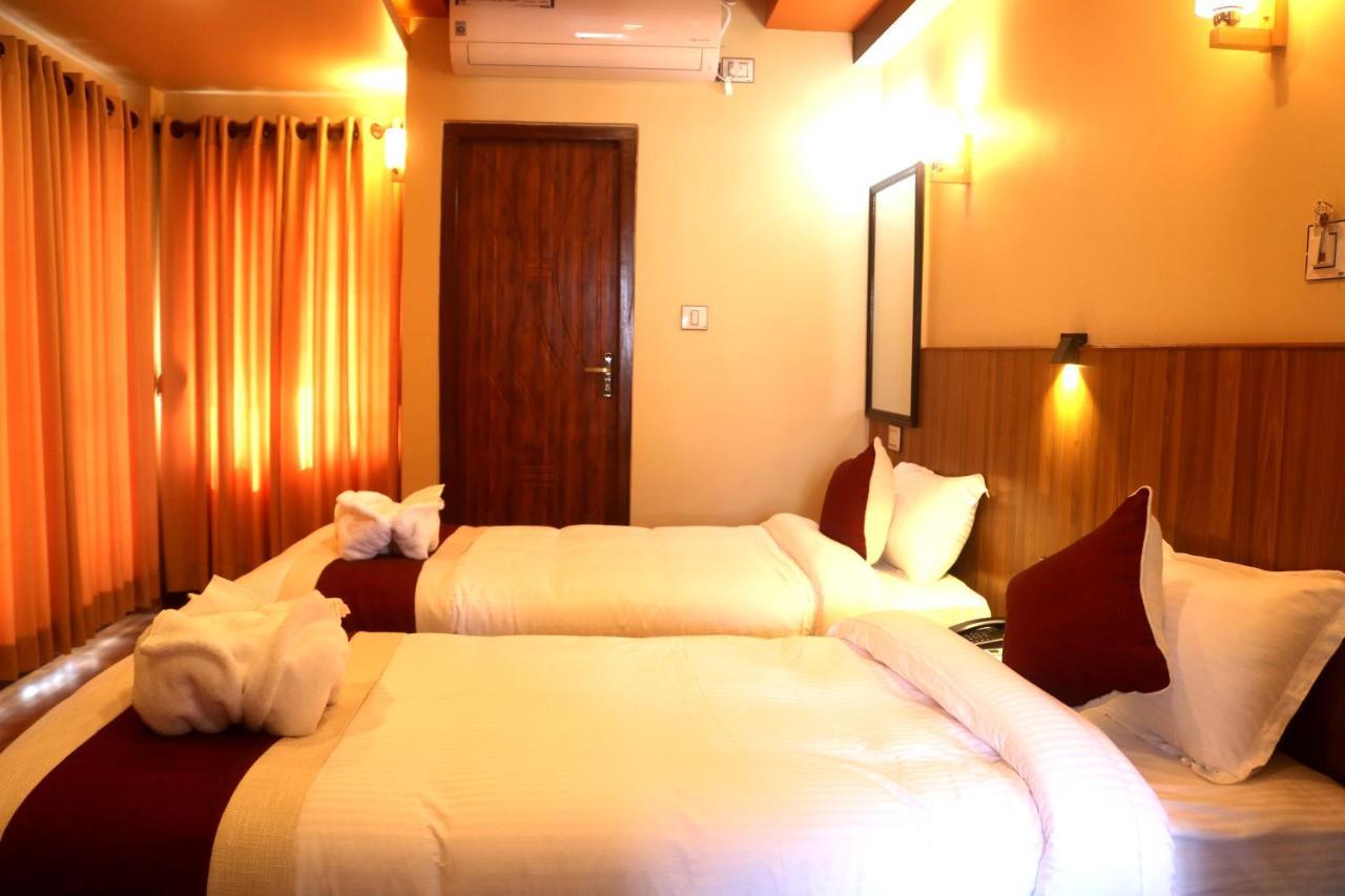 Hotel Family Ties Pvt. Ltd. Katmandu Kültér fotó