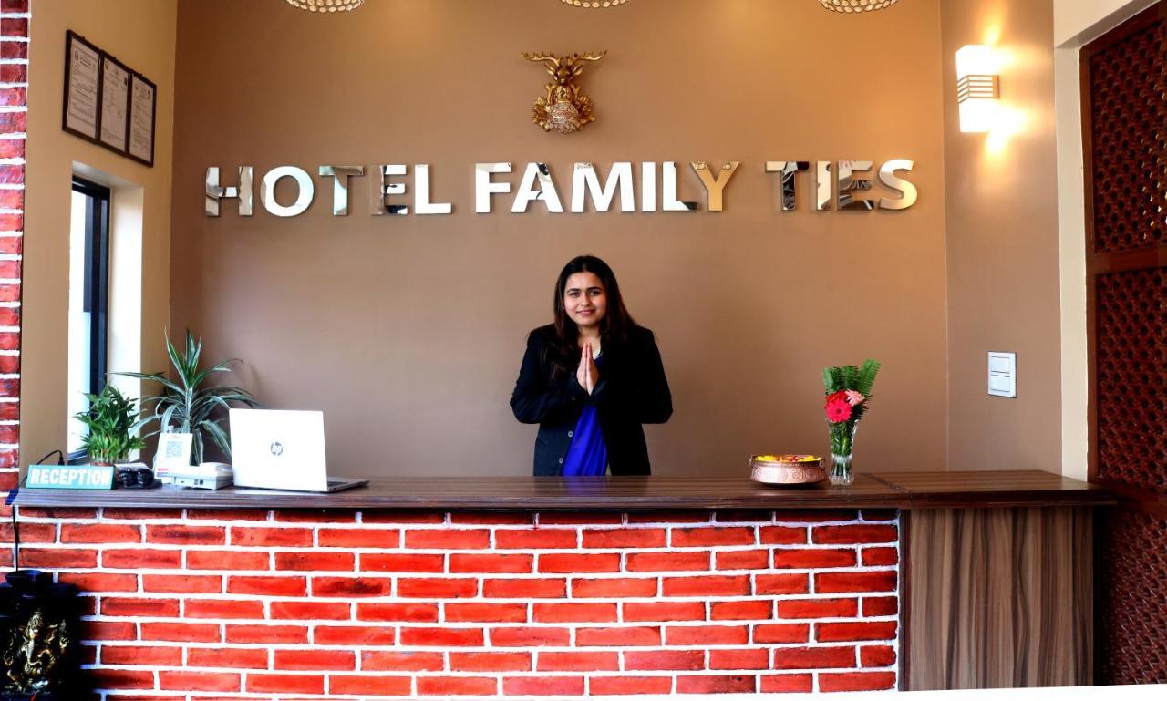 Hotel Family Ties Pvt. Ltd. Katmandu Kültér fotó