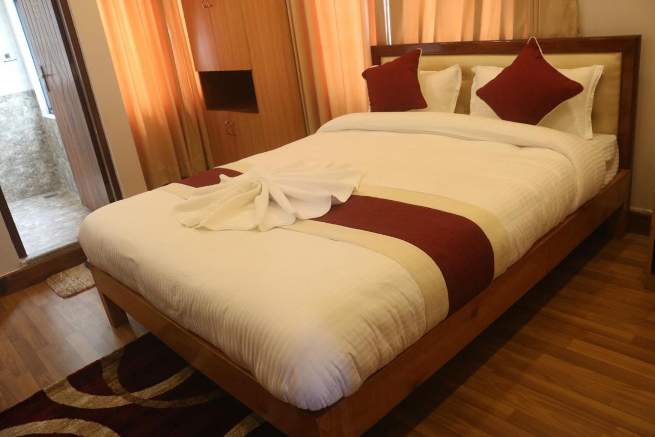 Hotel Family Ties Pvt. Ltd. Katmandu Kültér fotó