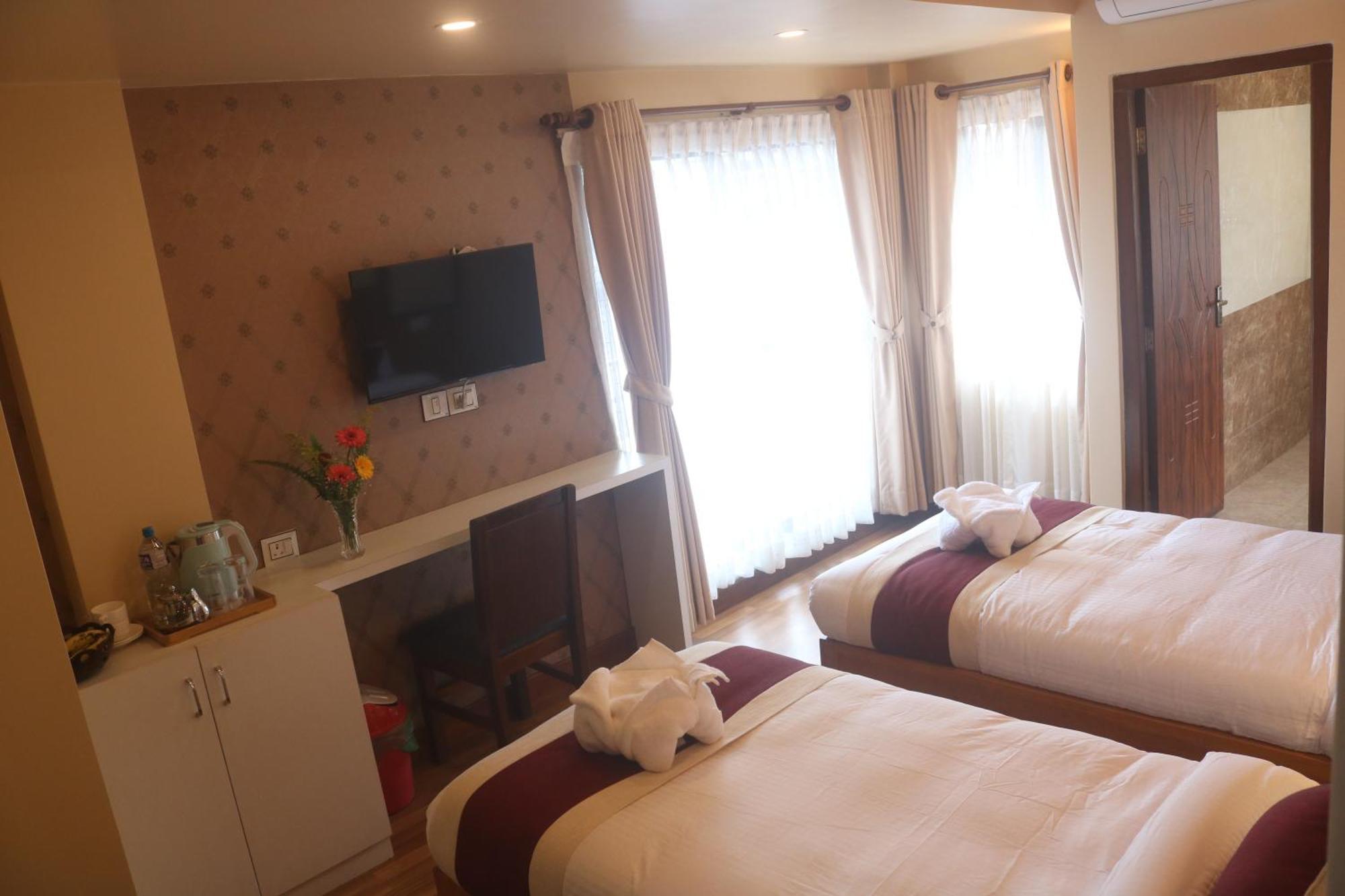 Hotel Family Ties Pvt. Ltd. Katmandu Kültér fotó